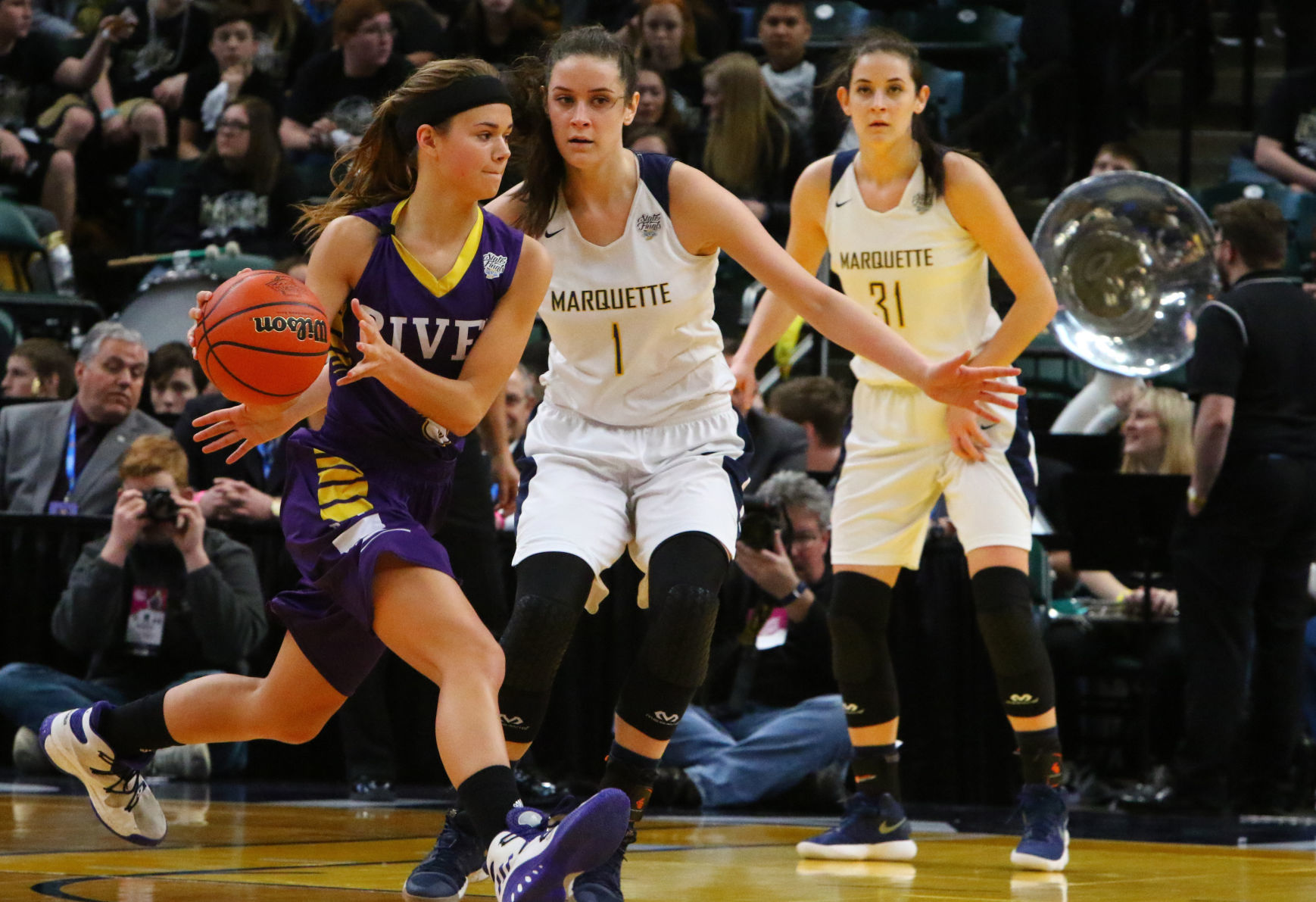 Gallery: Girls Basketball State Finals: Marquette Catholic vs. Vincennes Rivet